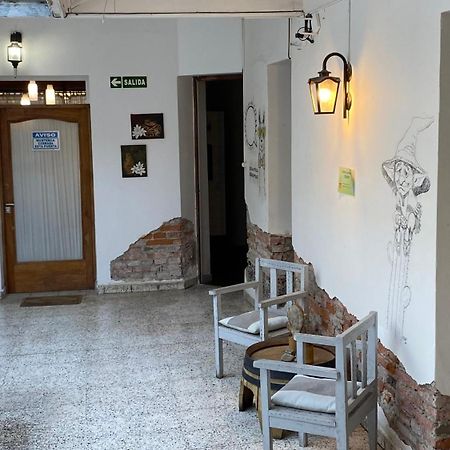 Alojamiento En El Centro De Salta - Casaguemessalta Buitenkant foto